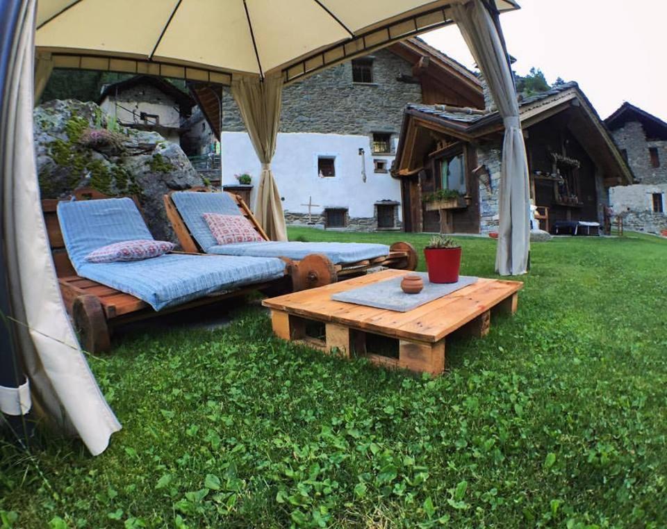 B&B Lo Djoua De Toueno Arvier Buitenkant foto
