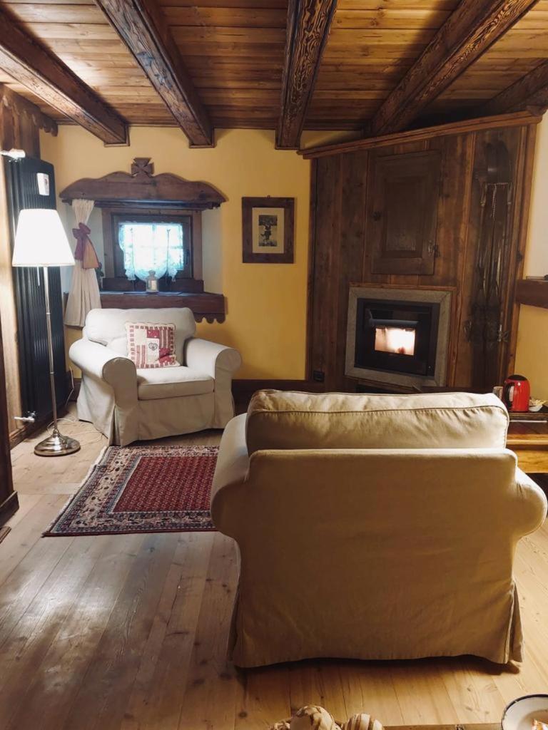 B&B Lo Djoua De Toueno Arvier Buitenkant foto