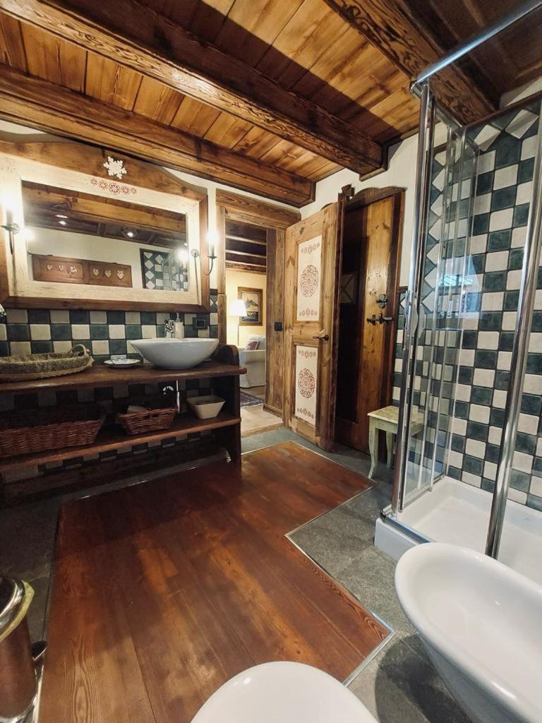 B&B Lo Djoua De Toueno Arvier Buitenkant foto